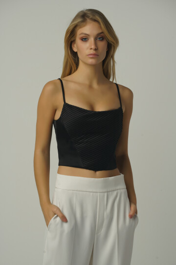 Naomi Siyah Saten Crop Top